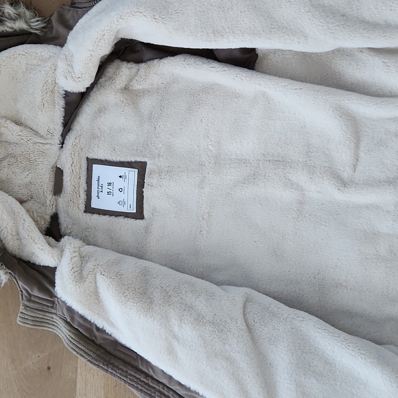 Abercrombie kids coat - Picture 5 of 6